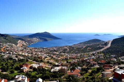 Fethiye mi Kalkan mı Tatil İçin Daha İyi?