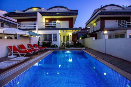 Villa Note