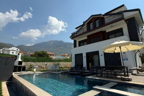 Villa Maya 1