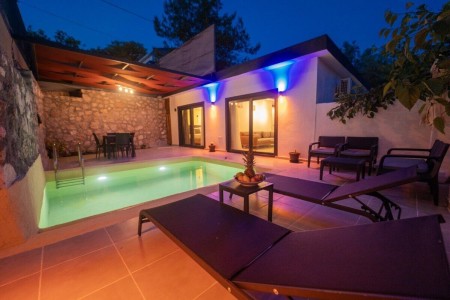 Villa Çardak
