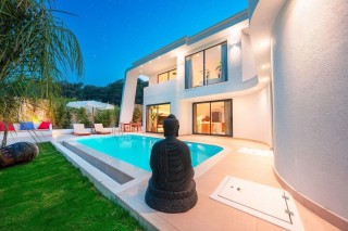 Villa White Luxe 2