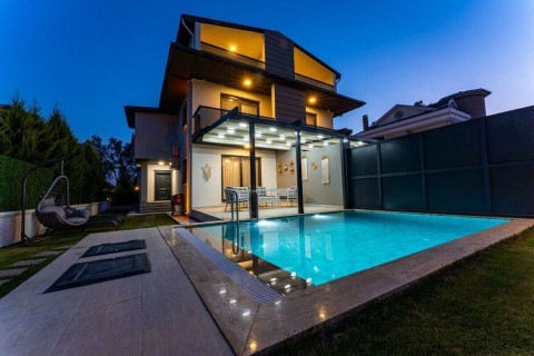 Villa Parla Çalış