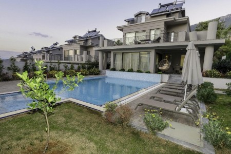 Villa Garden
